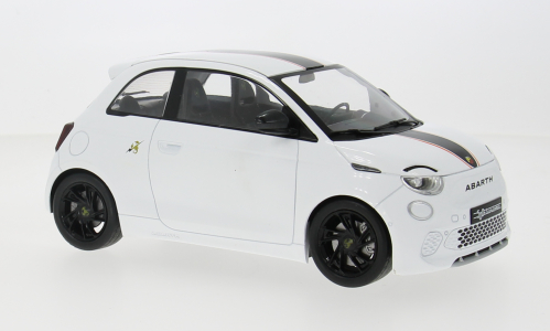 Fiat 500e Abarth weiss MCG 1:18