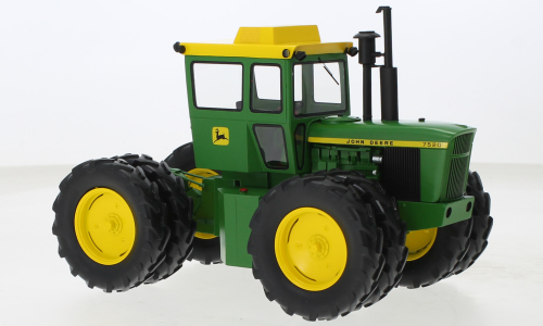 John Deere 7520 grün Schuco / Pro. 1:32
