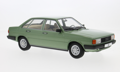 Audi 80 (B2) hellgrün MCG 1:18