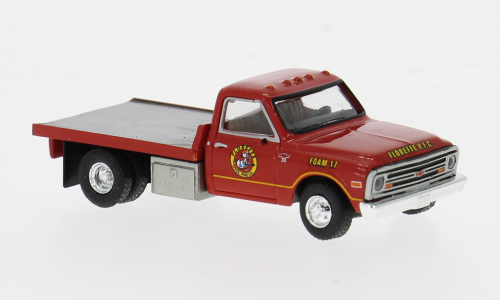 Chevrolet Chevrolet C30  rot Brekina 1:87