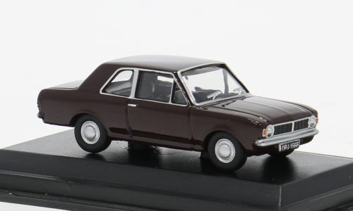 Ford Cortina MkII dunkelrot Oxford 1:76
